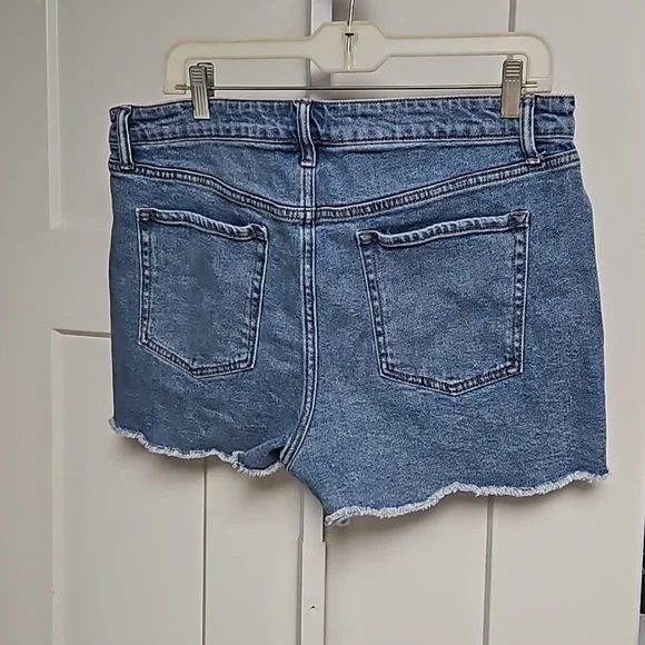 Wild Fable size 16 denim shorts - Picture 3 of 3